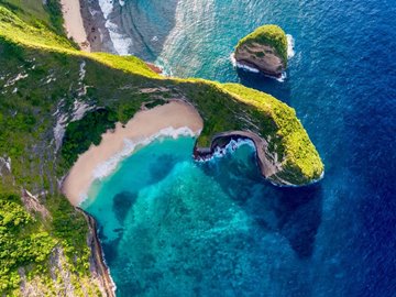 Kelingking beach